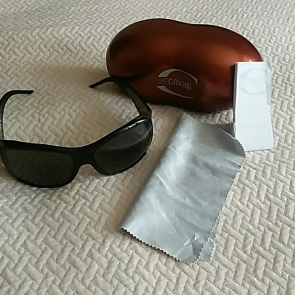 Just Cavalli sunglasses - Picture 1 of 10